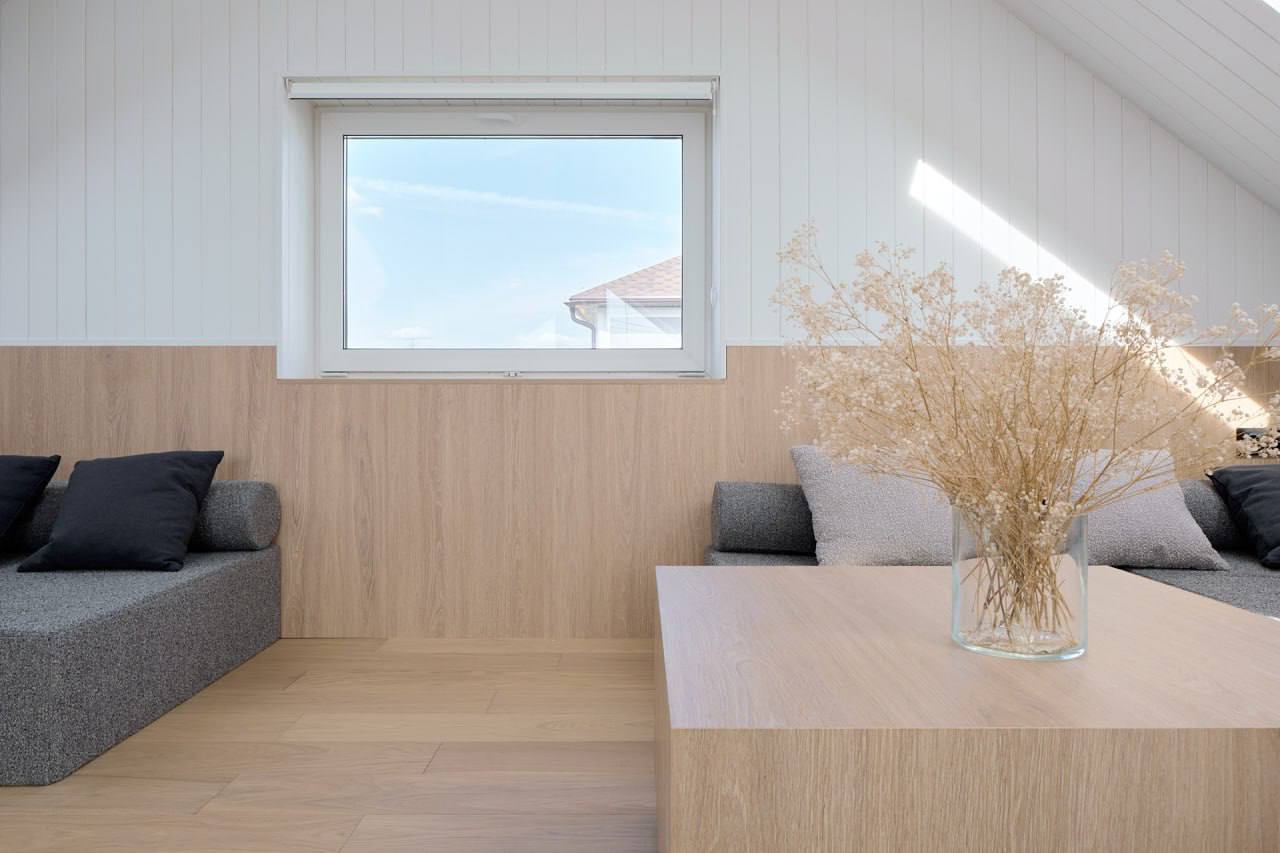 Паркетная доска Auswood Travel Oak Capri NFH392 1200×168×12 фото в интерьере